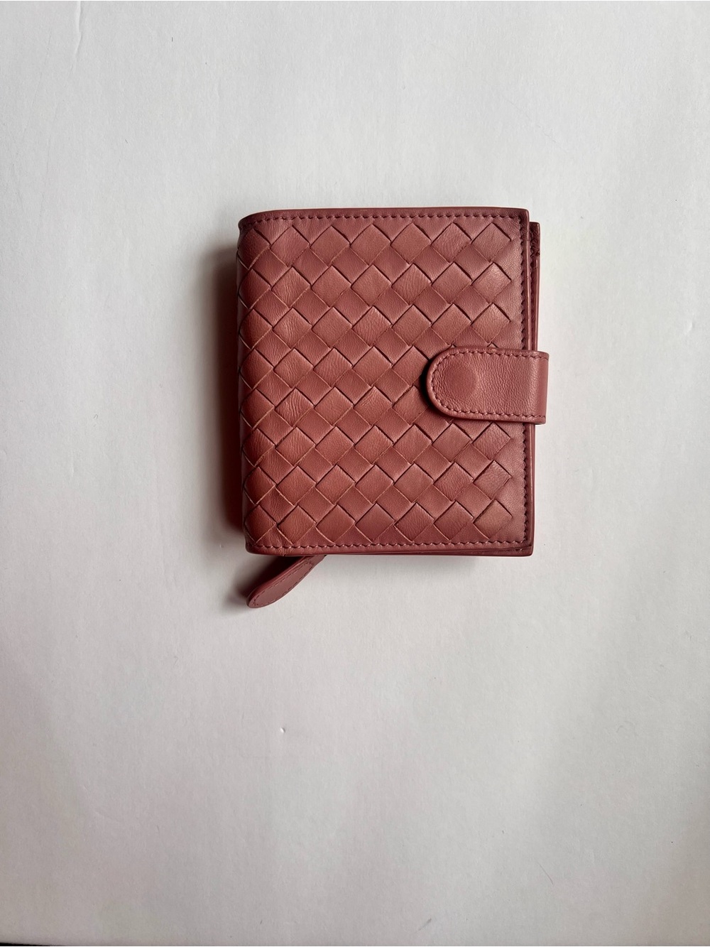 Bottega Veneta Woven Leather Snap Wallet in Mauve Pink